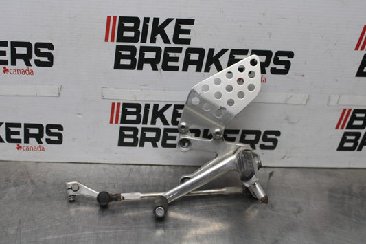 00-01 HONDA CBR929RR LEFT REARSET REAR SET FOOT PEG W SHIFTER BB925