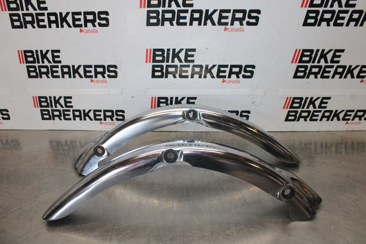08 KAWASAKI VULCAN 1600 VN1600D NOMAD REAR FRAME SUBFRAME COVER GUARDS BB904