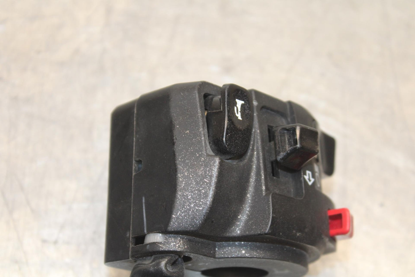 12-17 KAWASAKI ER-6N Z650 LEFT CLIP ON HANDLE HORN SIGNALS SWITCH  BB607