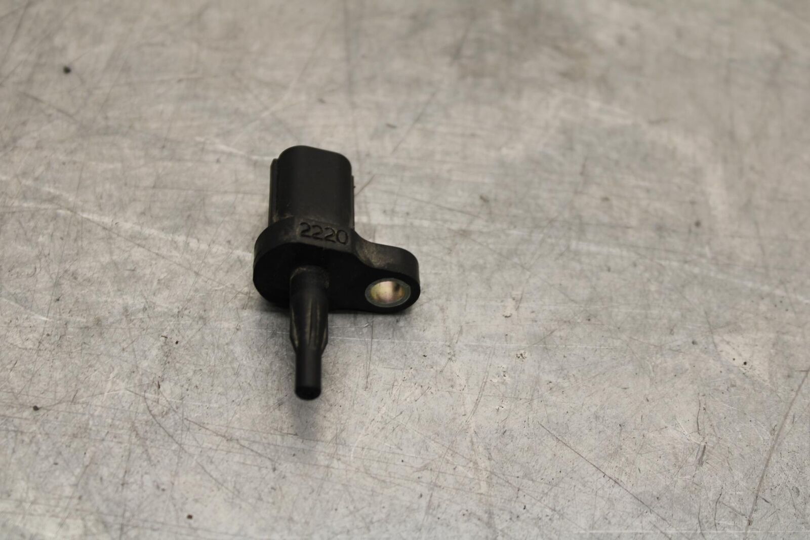 2012 Yamaha FZ8 AIR INTAKE TEMPERATURE TEMP SENSOR BB550