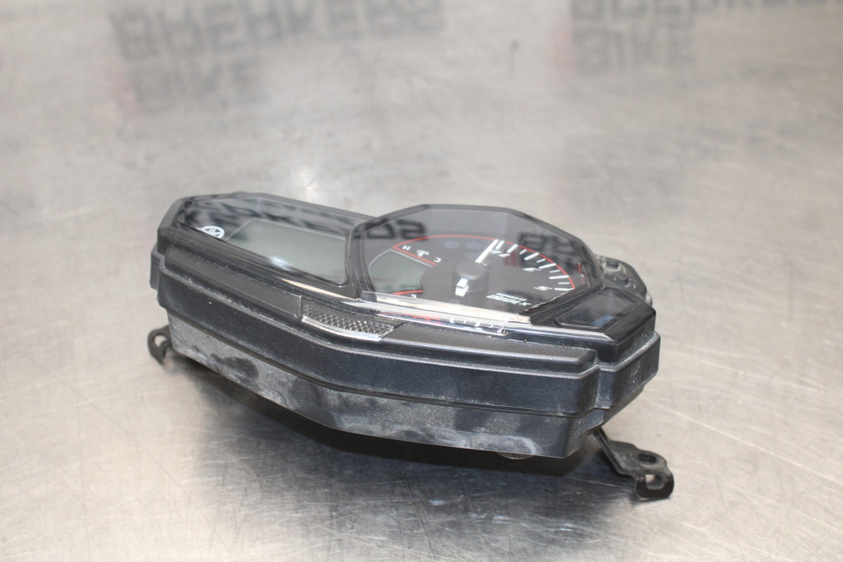 17-18 YAMAHA YZF R3 SPEEDO GAUGES DISPLAY CLUSTER SPEEDOMETER TACHOMETER BB813
