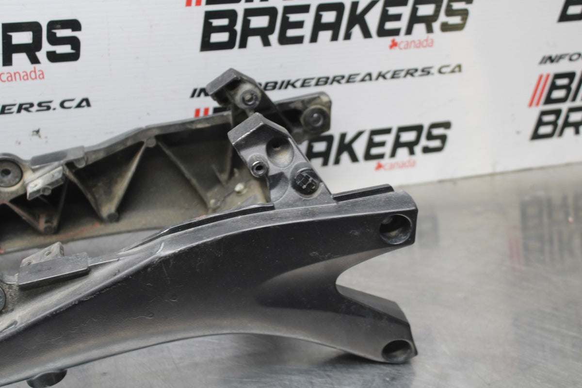 06-07 SUZUKI GSXR600 REAR SUBFRAME BACK SUB FRAME BB836