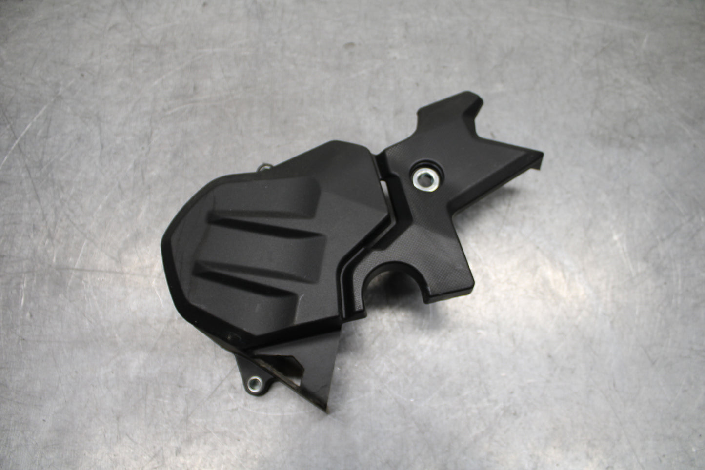 24 KAWASAKI NINJA 500 ABS ENGINE SPROCKET COVER BB730