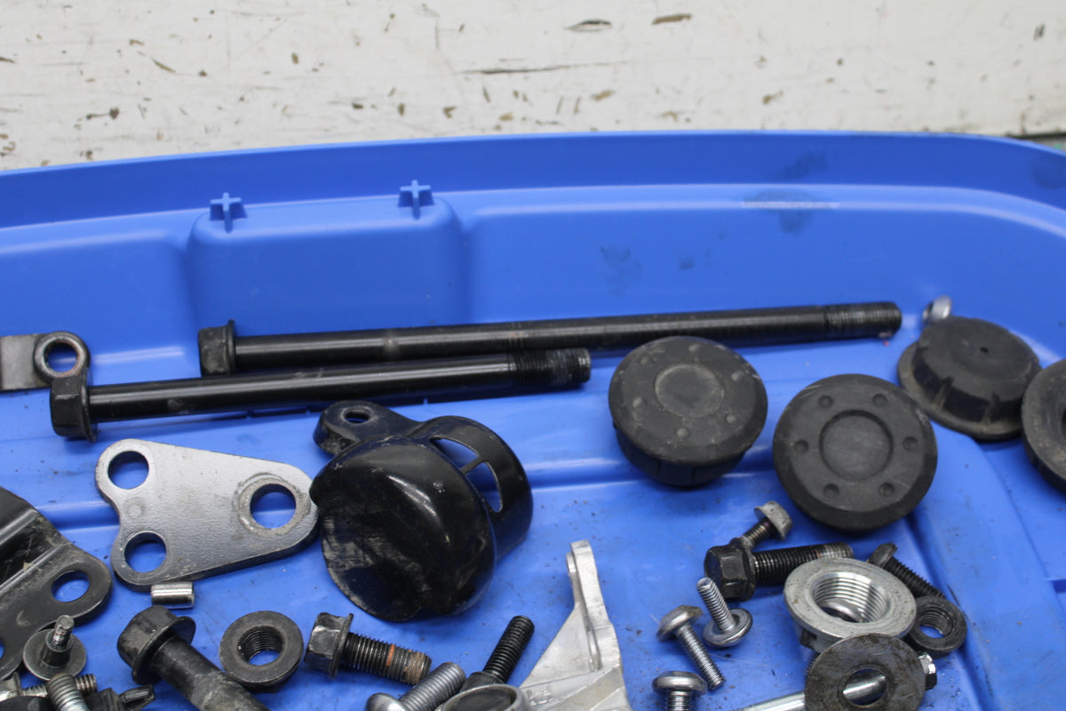 17-24 YAMAHA BOLT XVS950 MOUNTING BOLTS HARDWARE MOTOR SCREWS BB729