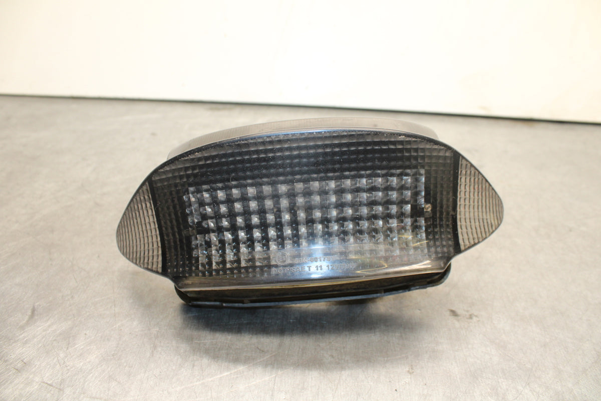 95-98 HONDA CBR600F3 REAR TAIL TAILLIGHT BACK BRAKE LIGHT BB122