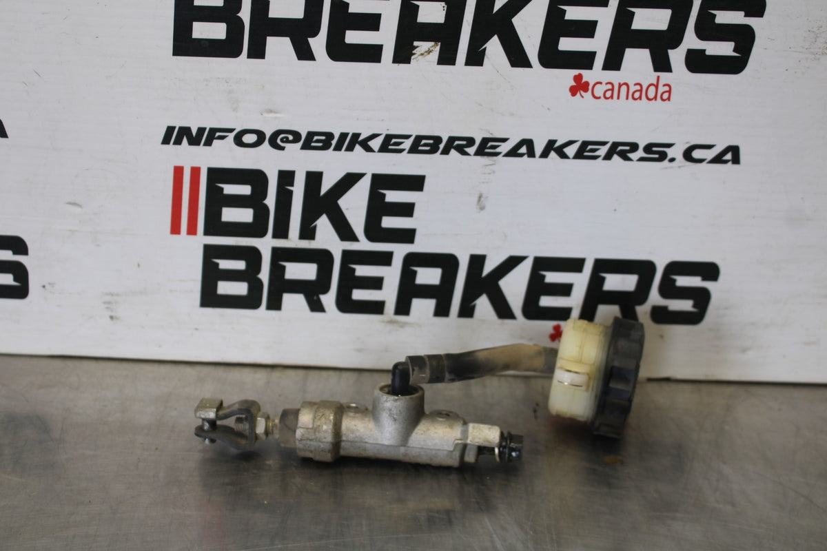 03-08 HONDA VTX1300C REAR BACK BRAKE MASTER CYLINDER W RESERVOIR BB868