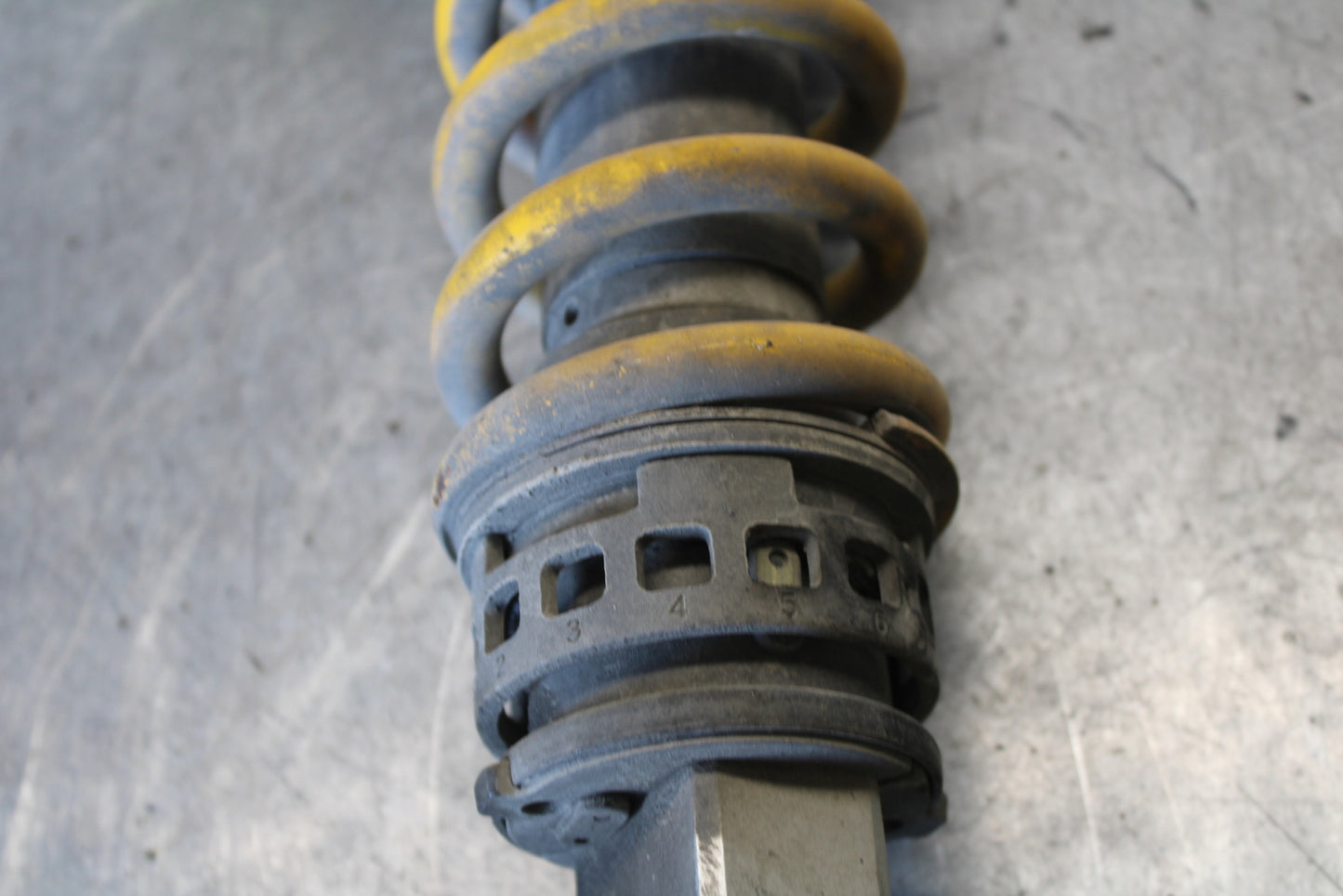 03-04 HONDA CBR600RR REAR BACK SHOCK ABSORBER SUSPENSION 52400-MEE-003 BB661