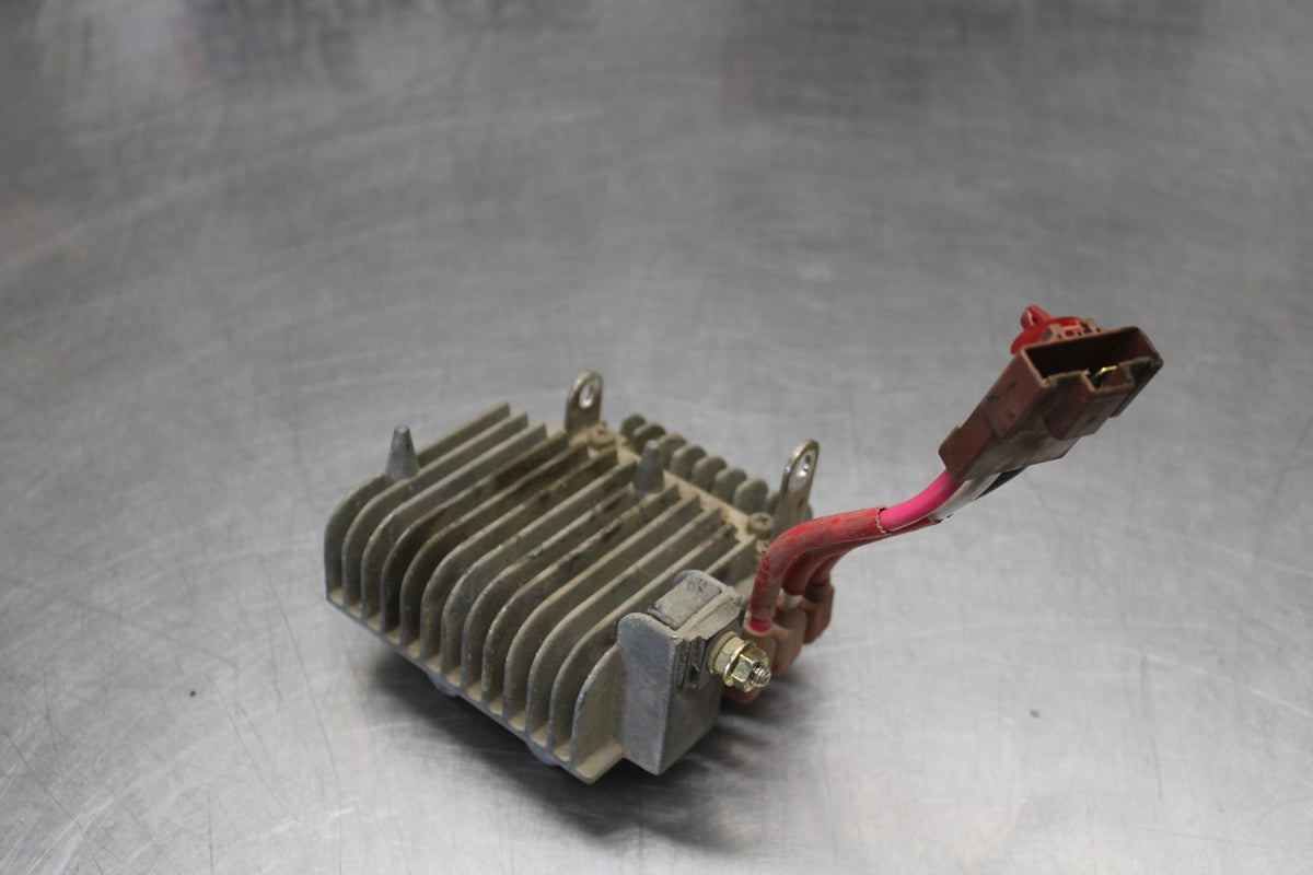 88-00 HONDA GOLDWING 1500 RECTIFIER VOLTAGE REGULATOR BB883