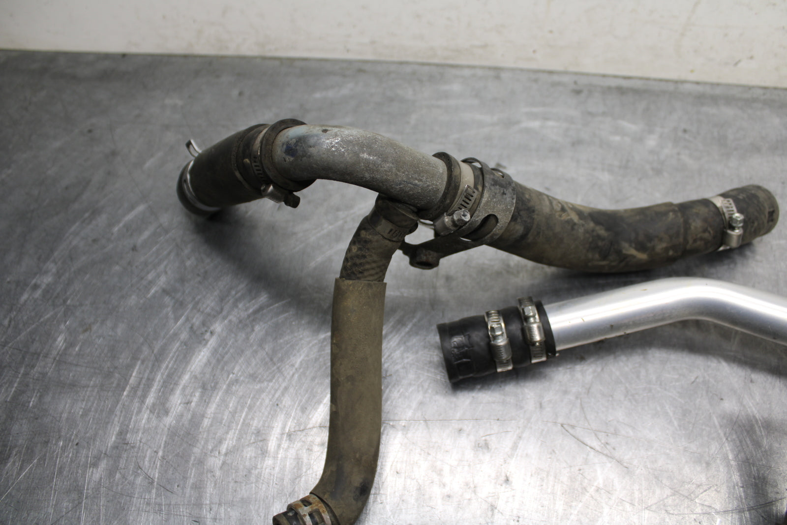 08-16 YAMAHA YZF R6 RADIATOR HOSES ENGINE COOLANT WATER PIPES HOSE KIT SET BB131