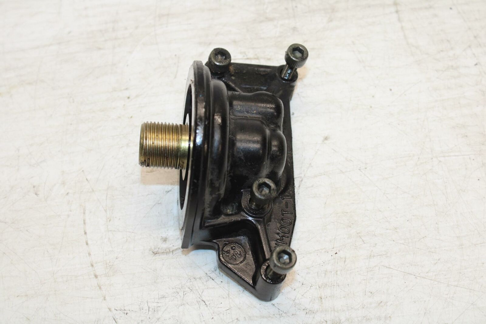 06 YAMAHA ROAD STAR XV1700PC WARRIOR OIL FILTER UNION BOLT MOUNT SUPPORT BB262
