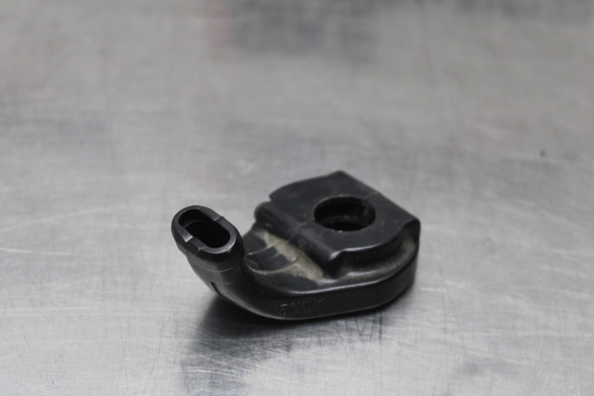 05-06 KAWASAKI NINJA ZX6R THROTTLE CABLE LINE HOUSING GUIDE BB877