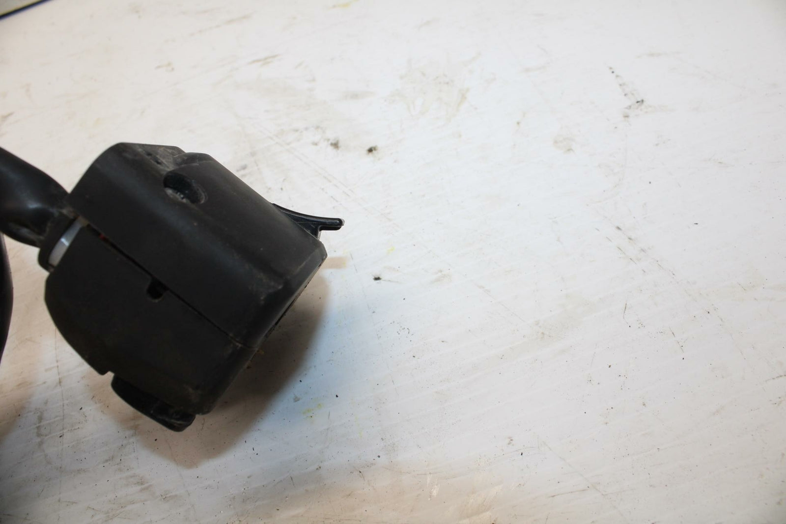 17-20 KAWASAKI NINJA 650 EX650 ABS LEFT CLIP ON HANDLE HORN SIGNALS SWITCH BB277