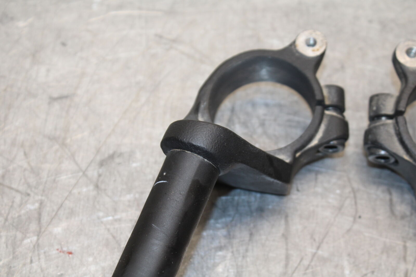 19-24 YAMAHA R3 LEFT RIGHT CLIP ON ONS HANDLEBARS PAIR SET BB736