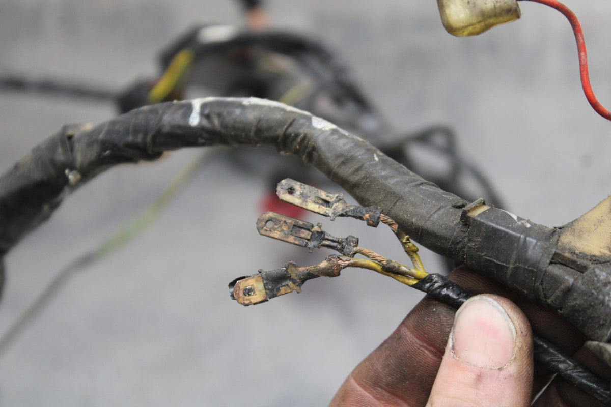 98 KAWASAKI NINJA ZX6 MAIN ENGINE WIRING HARNESS MOTOR WIRE LOOM BB870
