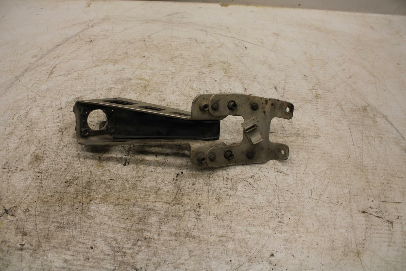 08-16 YAMAHA YZF R6 FENDER ELIMINATOR LICENSE PLATE BRACKET BB365 