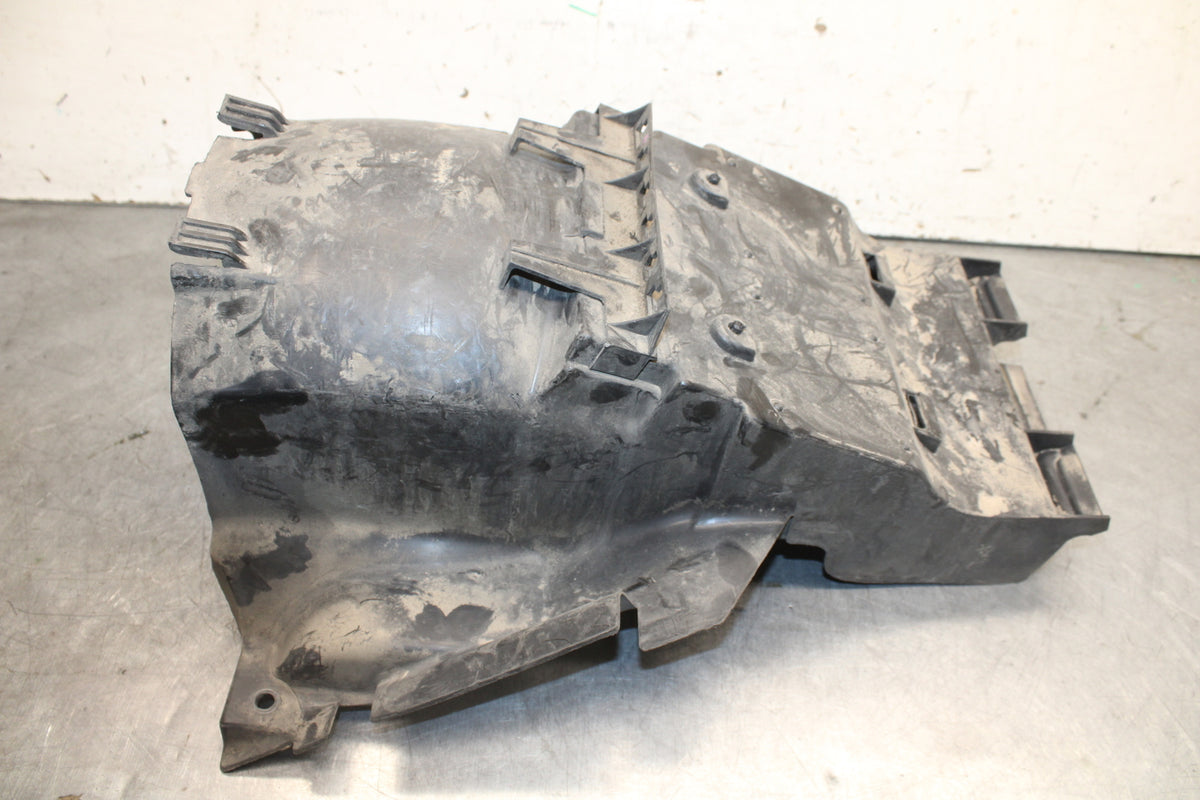 93-00 HONDA GOLDWING 1500 GL1500SE INNER REAR BACK WHEEL FENDER MUD GUARD BB700
