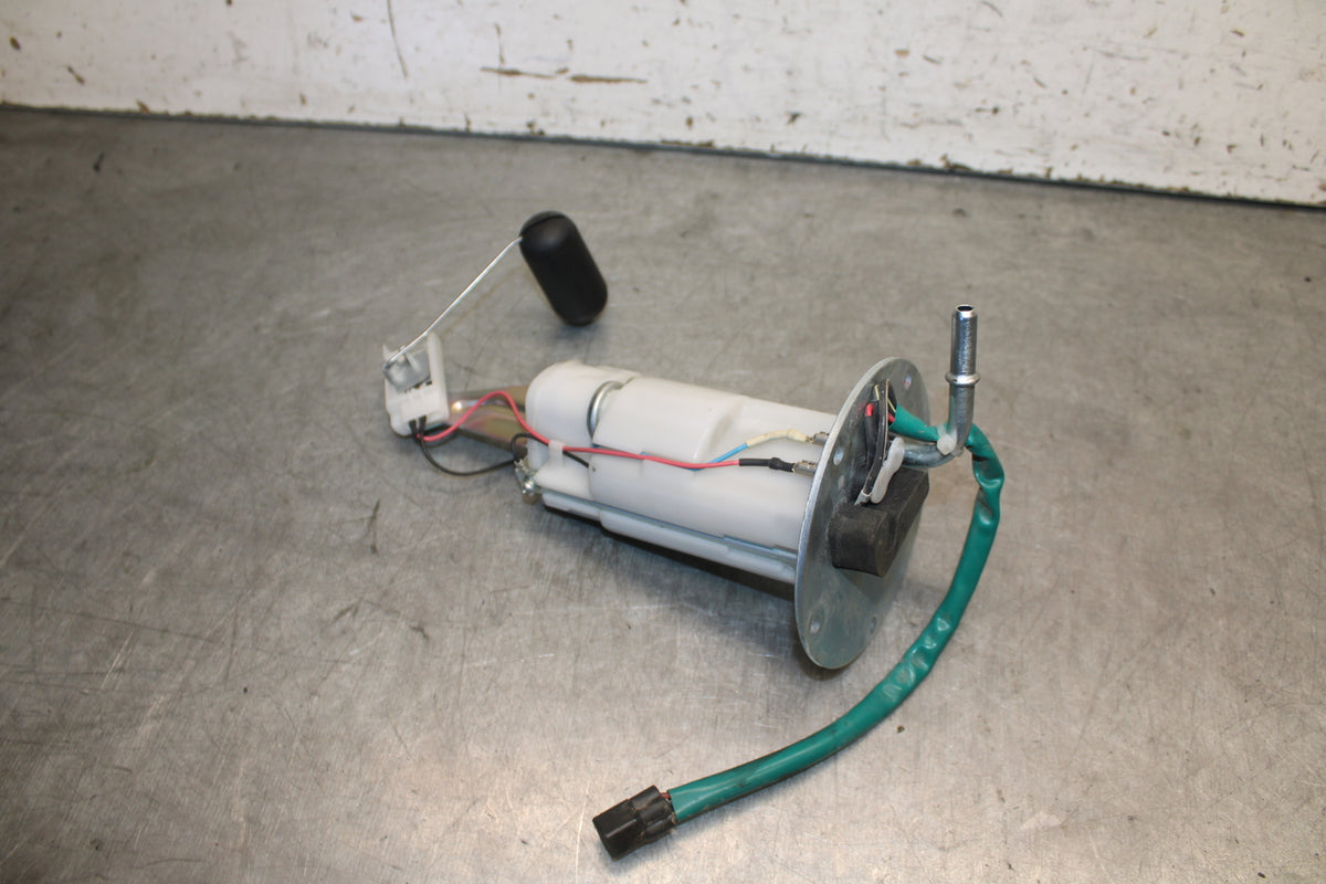 19-23 KAWASAKI NINJA ZX6R FUEL PUMP GAS PETROL SENDER UNIT BB701