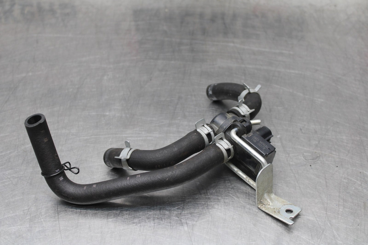 11-24 SUZUKI GSXR750 AIR VALVE SOLENOID TOP ENGINE SWITCH SENSOR BB630