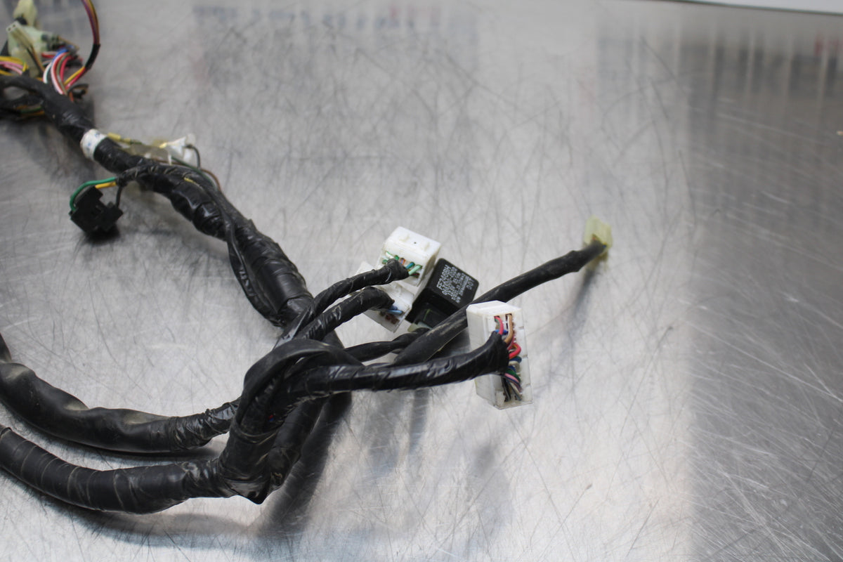 09 YAMAHA ROYAL STAR XVZ1300TF VENTURE HEADLIGHT WIRE WIRING HARNESS LOOM BB151