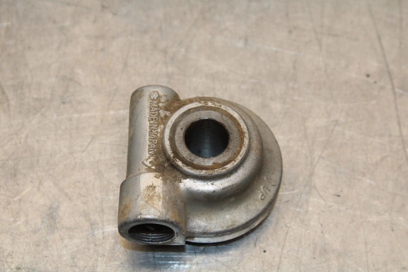 75 SUZUKI GT 550 SPEEDOMETER DRIVE GEAR  BB67