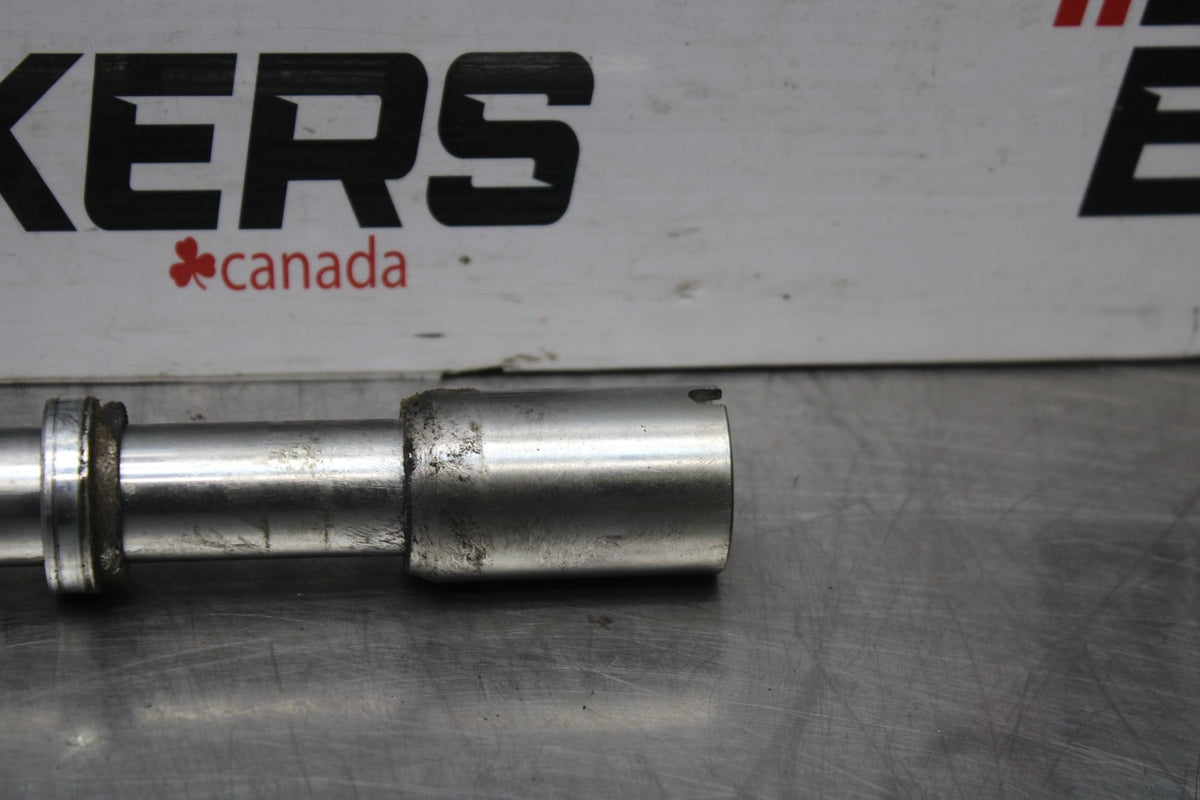 16 DUCATI 959 PANIGALE FRONT WHEEL RIM AXLE PIVOT BOLT BB912
