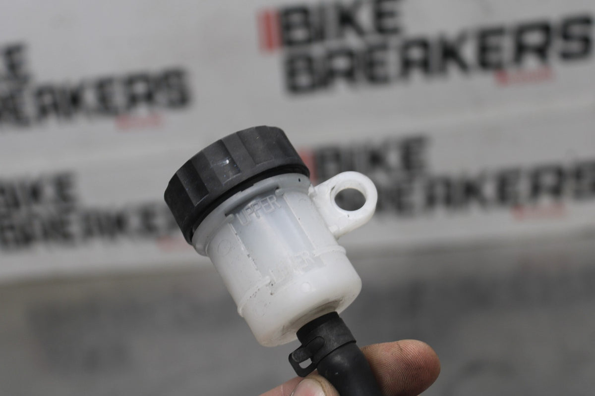 23 KAWASAKI Z900RS REAR BACK BRAKE MASTER CYLINDER W RESERVOIR BB935