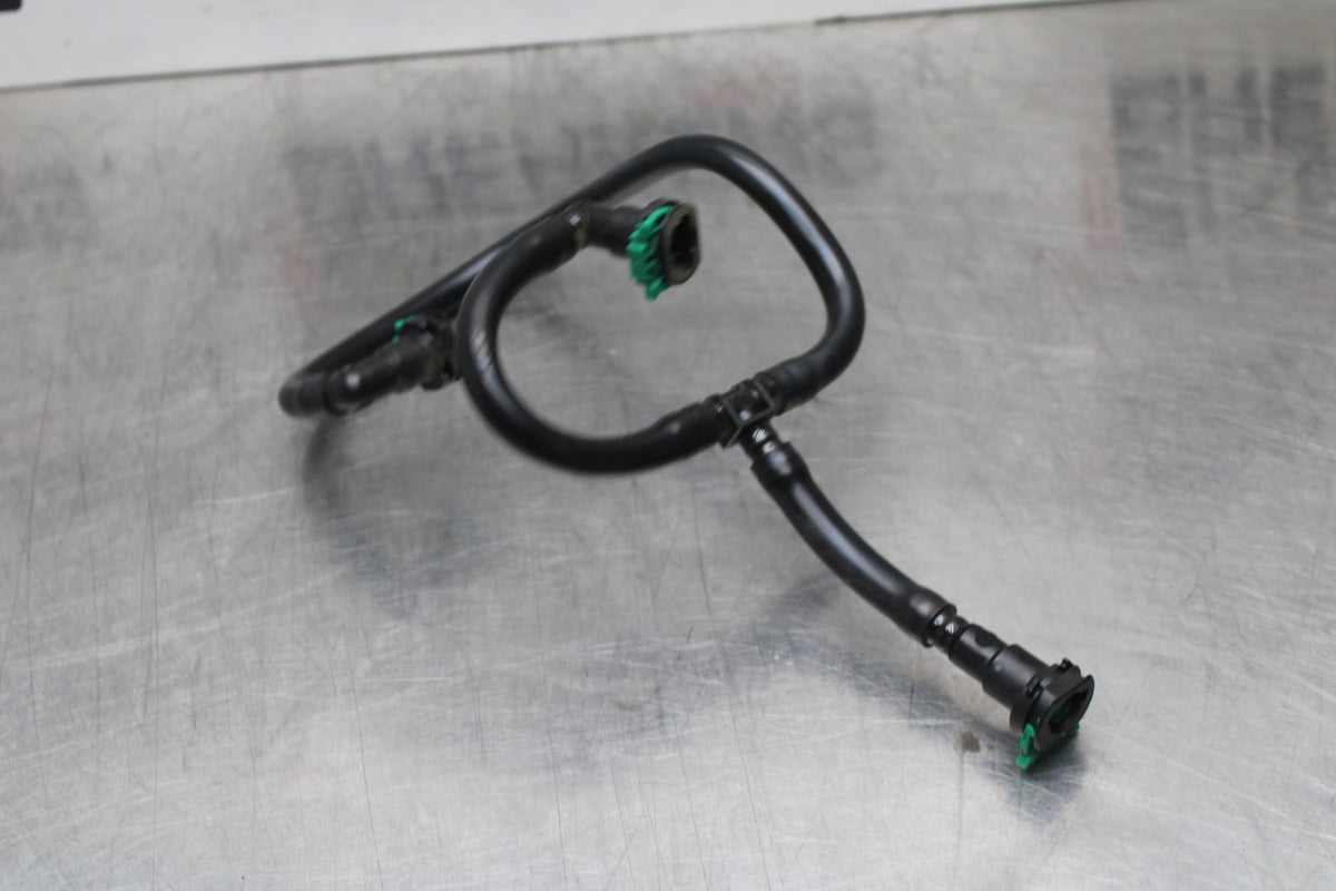 24-25 SUZUKI GSXR1000 FUEL HOSE GAS LINE TUBE PIPE BB767