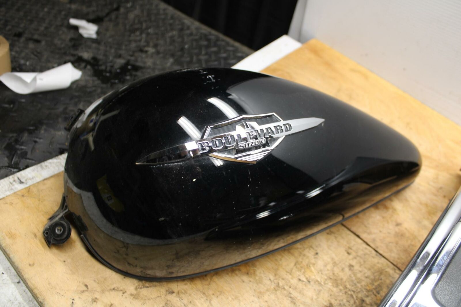 05-09 SUZUKI BOULEVARD C90 GAS TANK COVER TRIM PANELCOWL FAIRING SET  BB332