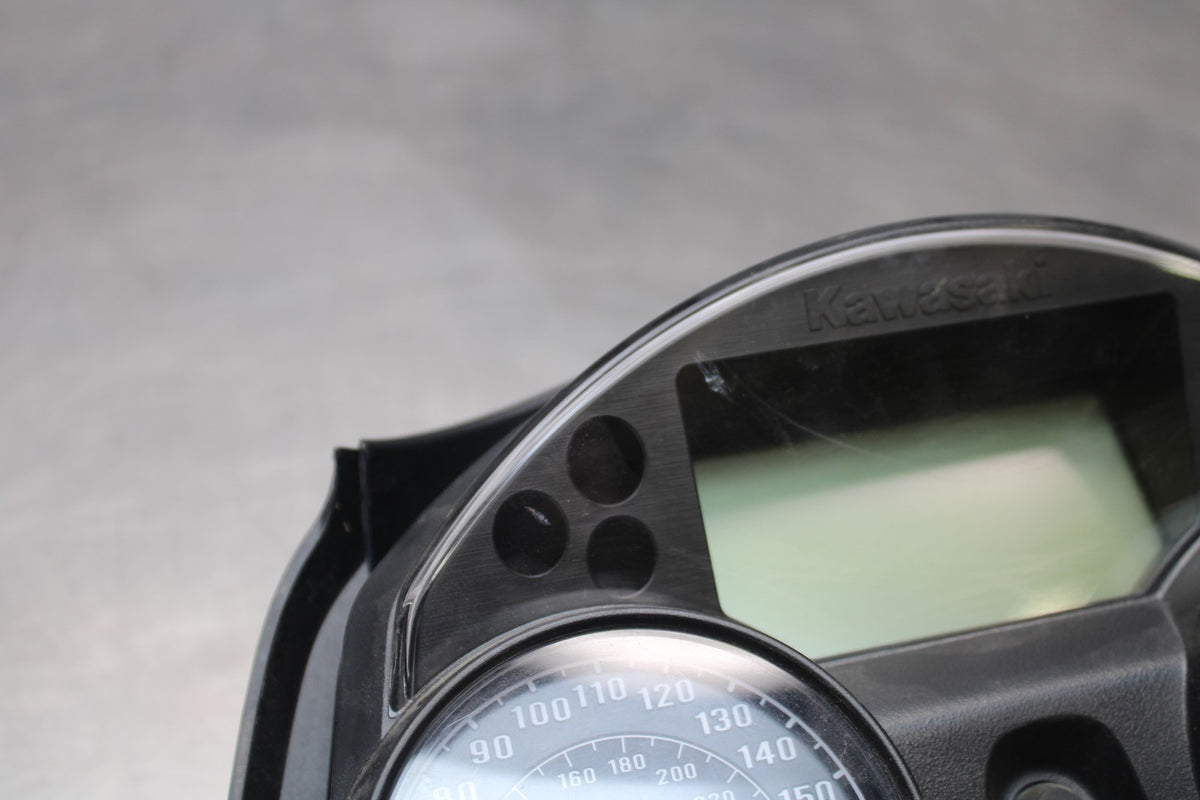09 KAWASAKI CONCOURS 14 ZG1400B SPEEDO GAUGES DISPLAY CLUSTER SPEEDOMETER BB875