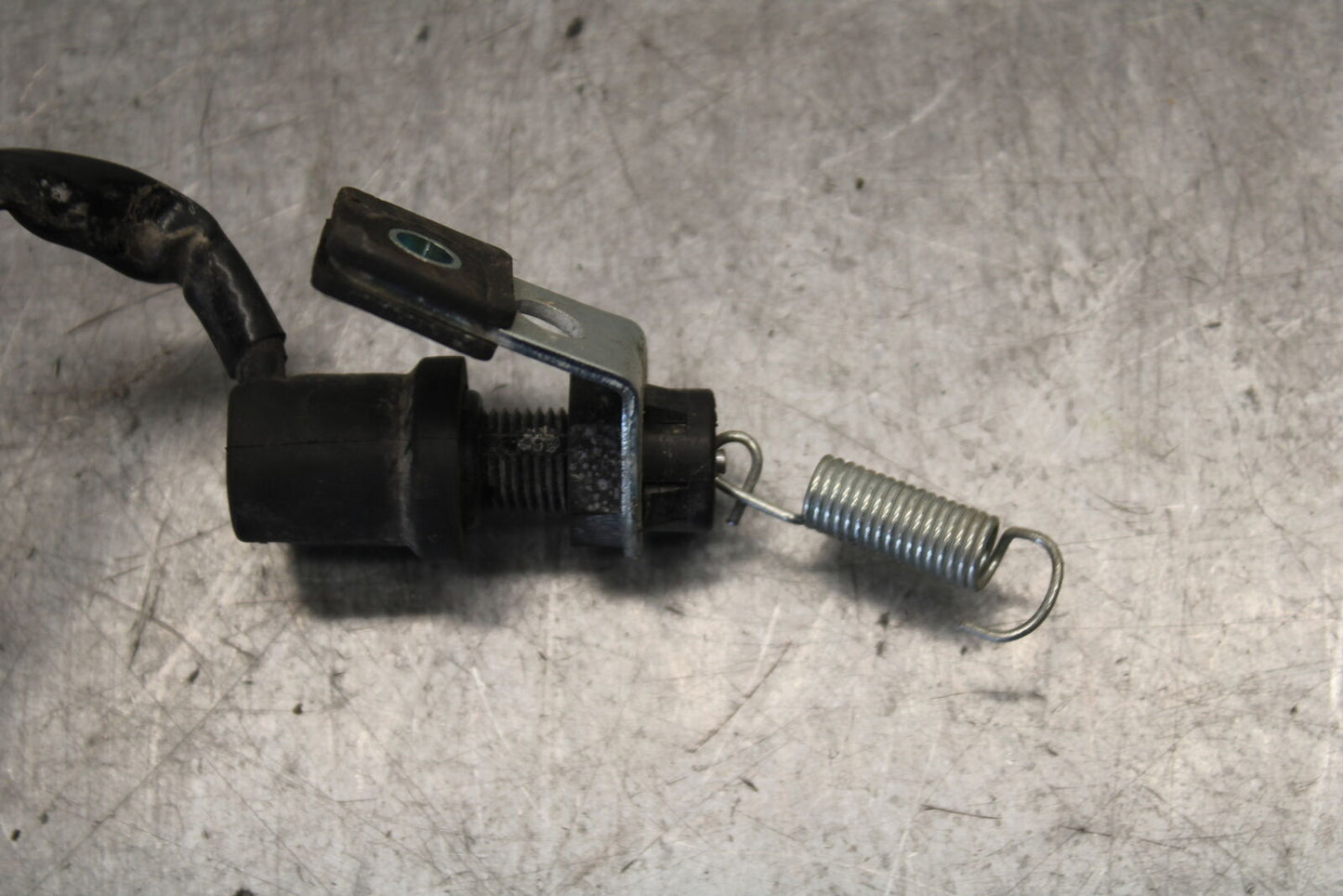 08-16 YAMAHA YZF R6 REAR BACK BRAKE SENSOR 13S-82530-00-00 BB665