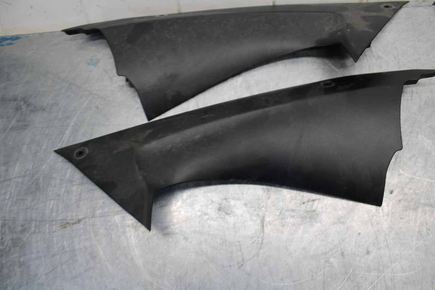 08-16 YAMAHA YZF R6 RIGHT LEFT FRONT DUCT COVERS PANELS COWLS BB436