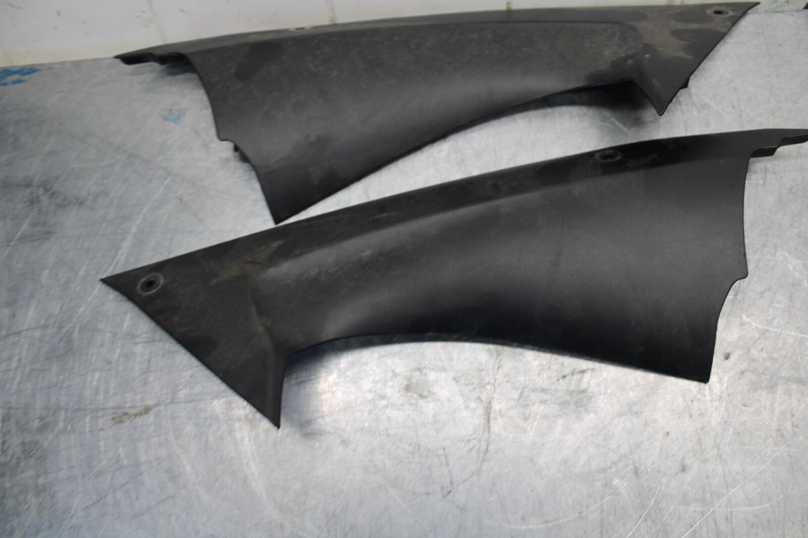 08-16 YAMAHA YZF R6 RIGHT LEFT FRONT DUCT COVERS PANELS COWLS BB436