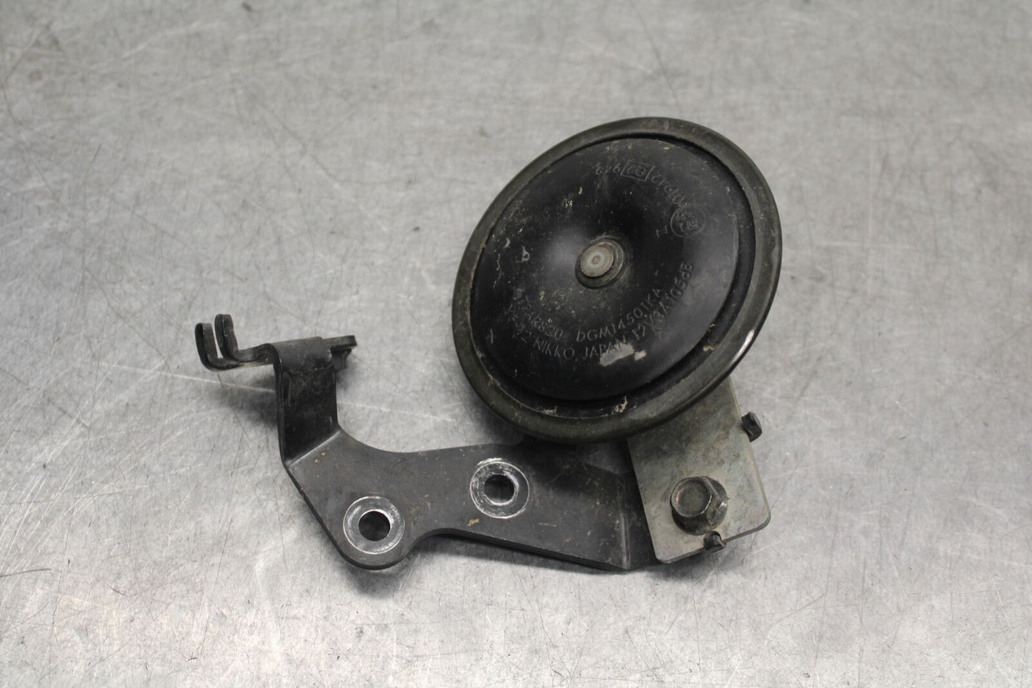 07-08 YAMAHA YZF R1 HORN SIGNAL BB675