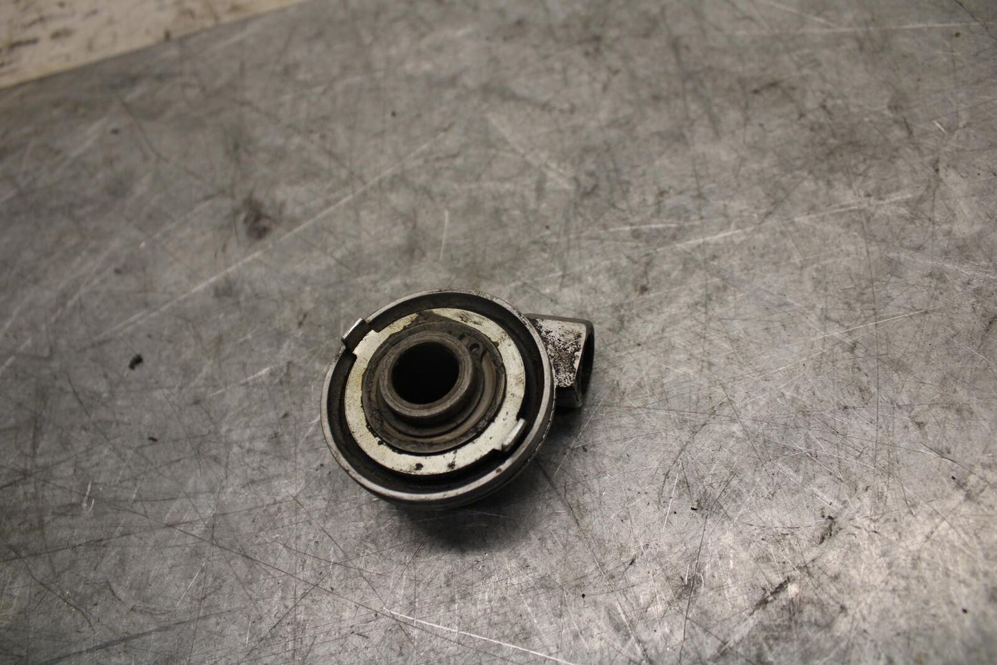 1982 Suzuki GS450L SPEEDOMETER DRIVE GEAR  BB52