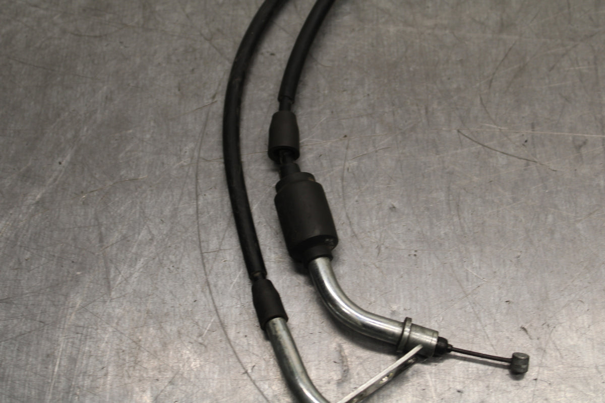 08-10 SUZUKI GSXR750 THROTTLE CABLES LINES BB113
