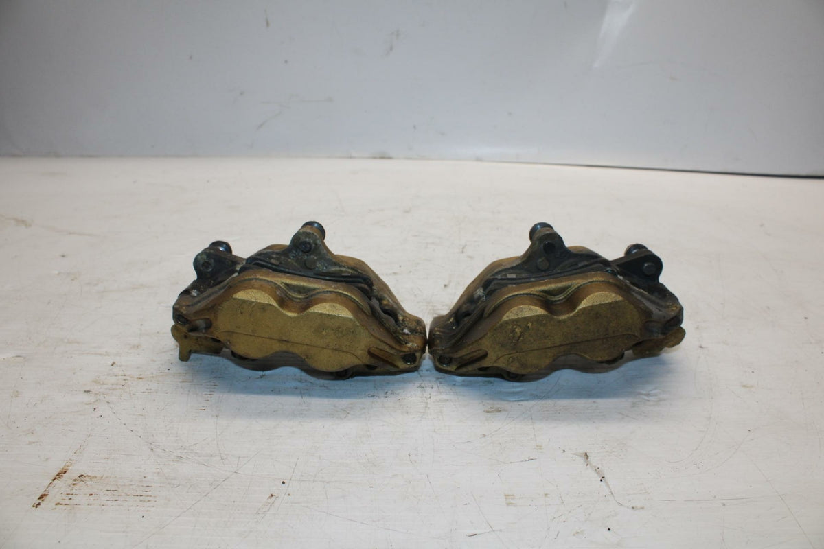 00-01 HONDA CBR929RR RIGHT LEFT FRONT BRAKE CALIPER SET PAIR CALIPERS BB265
