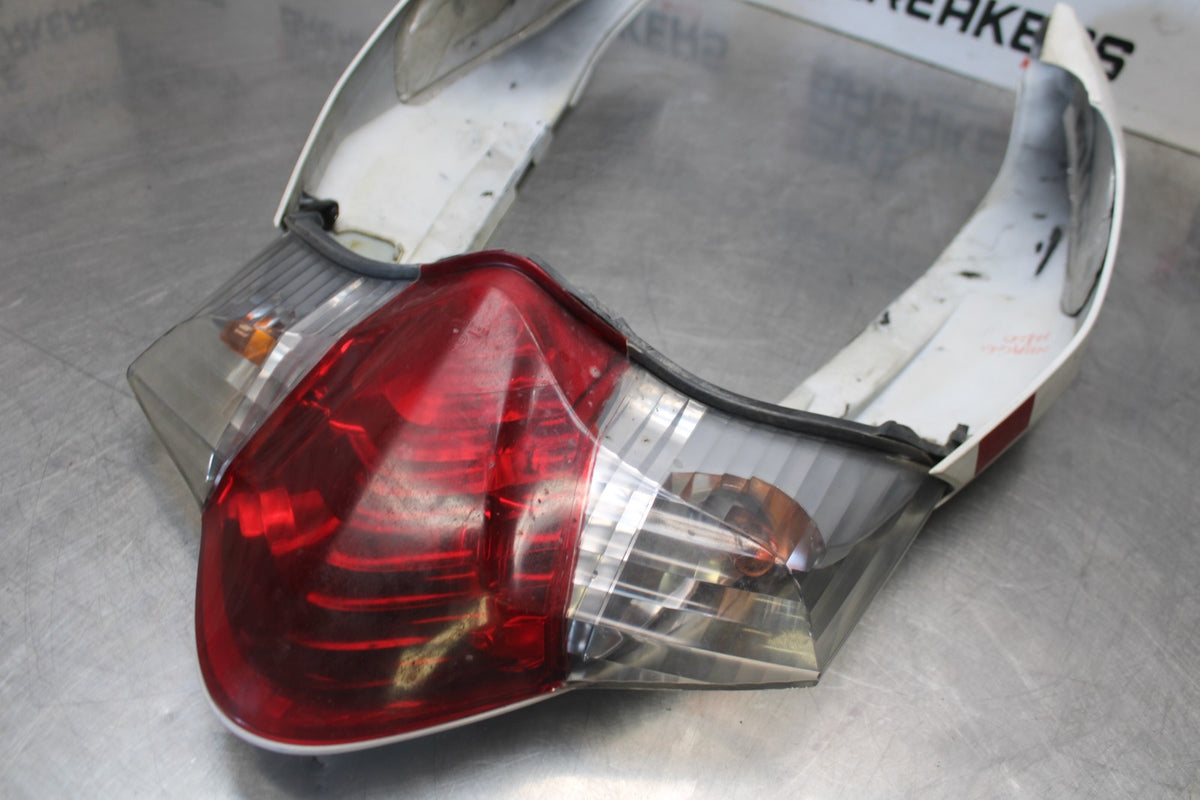 06-07 HONDA INTERCEPTOR 800 VFR800 REAR TAIL LIGHT & FAIRING COWL SHROUD BB917