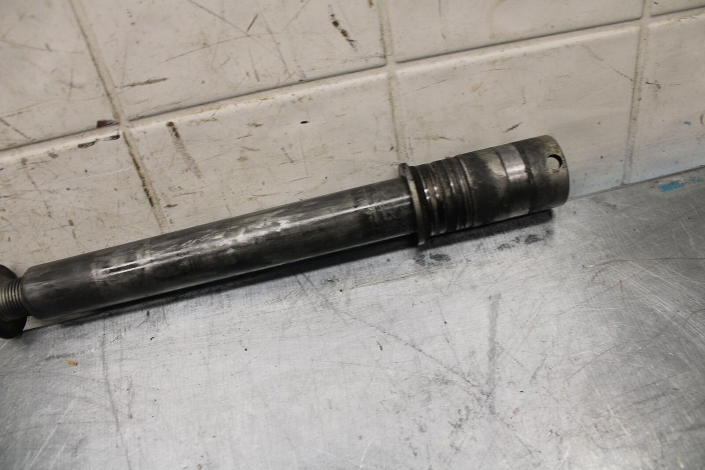 02-03 HONDA CBR900RR 954 FRONT WHEEL RIM AXLE PIVOT BOLT BB497