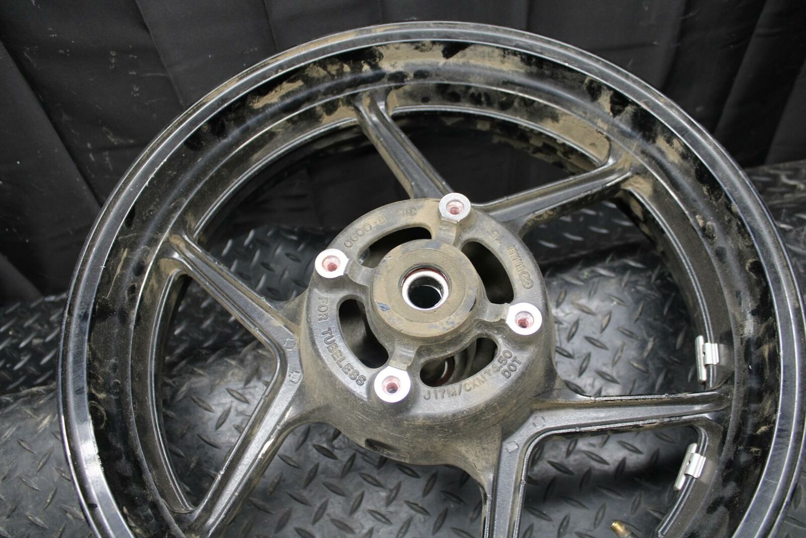 12-17 KAWASAKI NINJA 650 REAR WHEEL BACK RIM  41073-0568-QT BB211