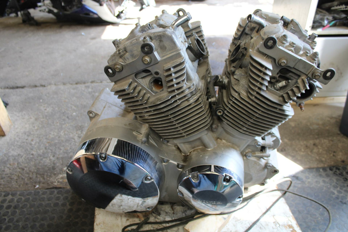 03-08 HONDA VTX1300C ENGINE MOTOR BB287