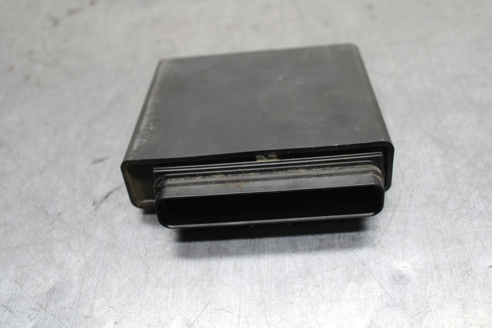 03 SUZUKI SV650S ECU COMPUTER CONTROLLER UNIT BLACK BOX ECM CDI BB130