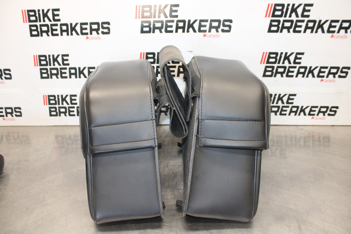 07 SUZUKI BOULEVARD M50 SADDLEMEN CARGO LUGGAGE SADDLEBAGS BAGS BB897