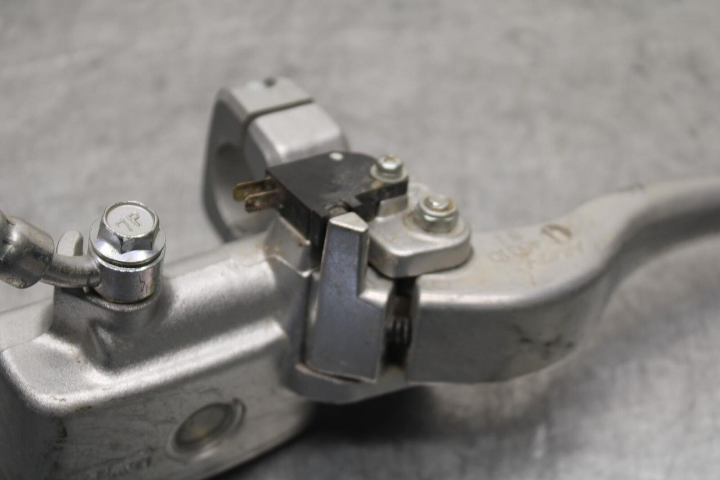 2013 Suzuki Boulevard C50T FRONT BRAKE MASTER CYLINDER BB625