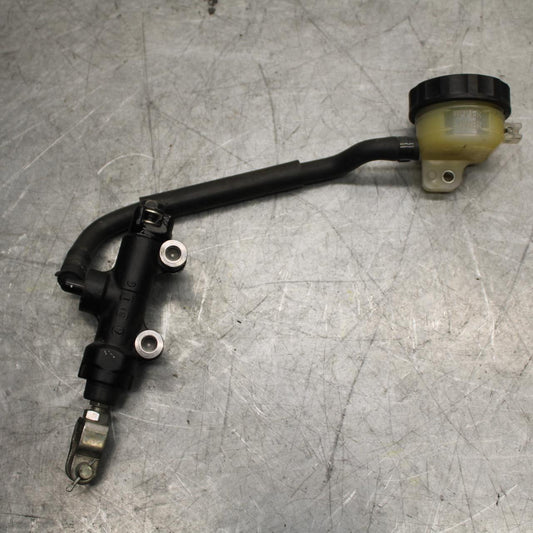 2009 Kawasaki Ninja ZX6R ZX600R REAR BRAKE MASTER CYLINDER W RESERVOIR BB548