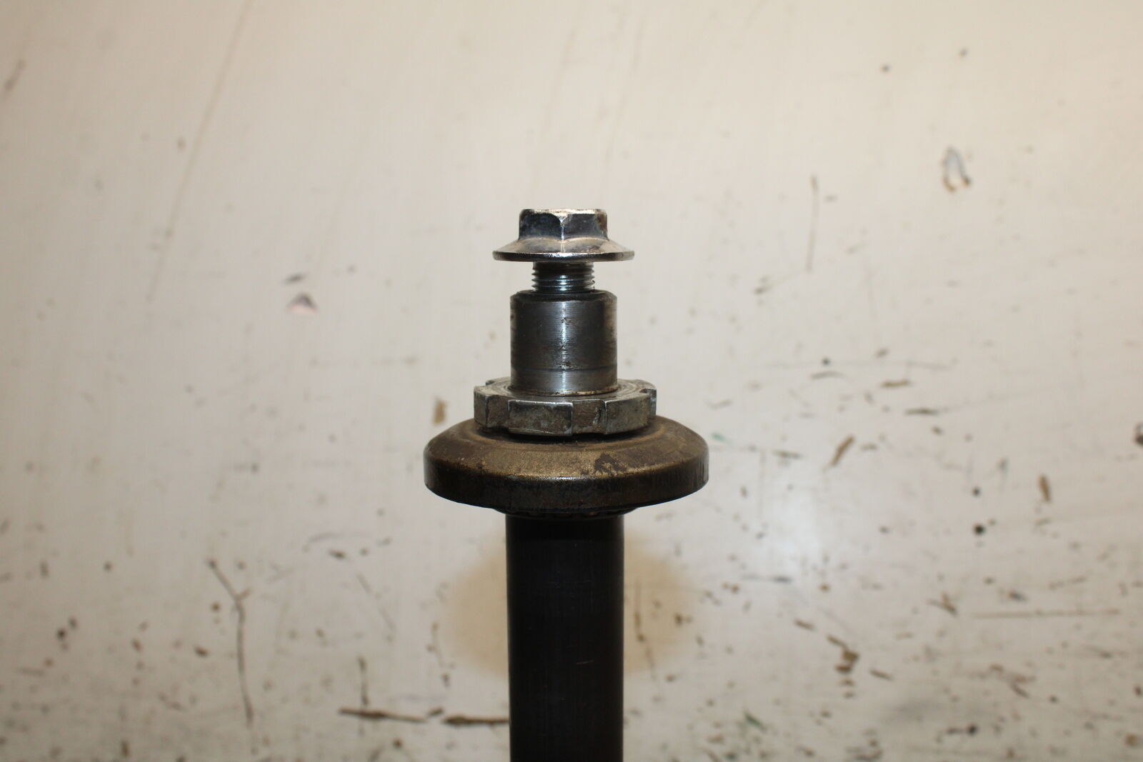 82-83 YAMAHA IT175 FRONT FORKS CLAMP LOWER TRIPLE TREE STEM BB108