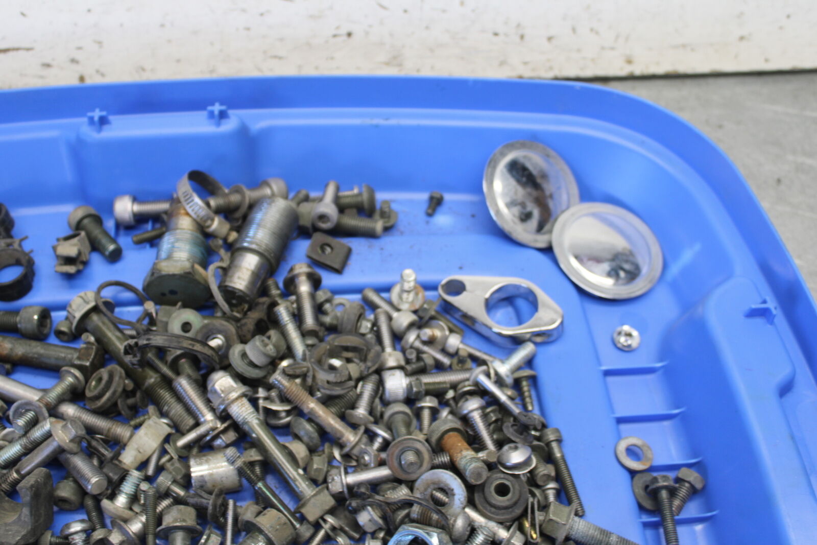 05-06 YAMAHA ROYAL STAR MOUNTING BOLTS HARDWARE MOTOR SCREWS BB697