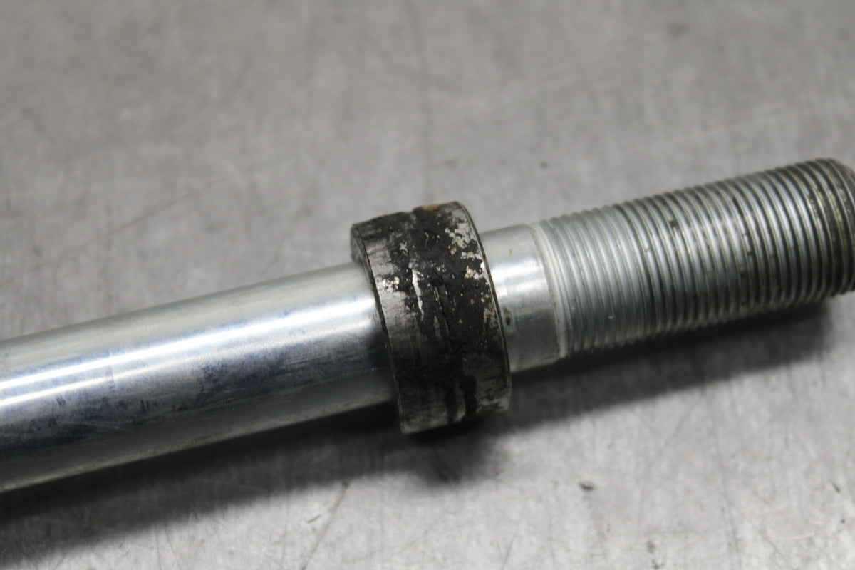 12-17 KAWASAKI NINJA 650 FRONT WHEEL RIM AXLE PIVOT BOLT BB129