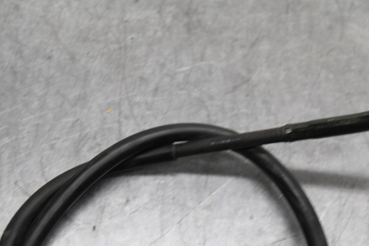06-07 SUZUKI GSXR750 CLUTCH CABLE LINE BB123