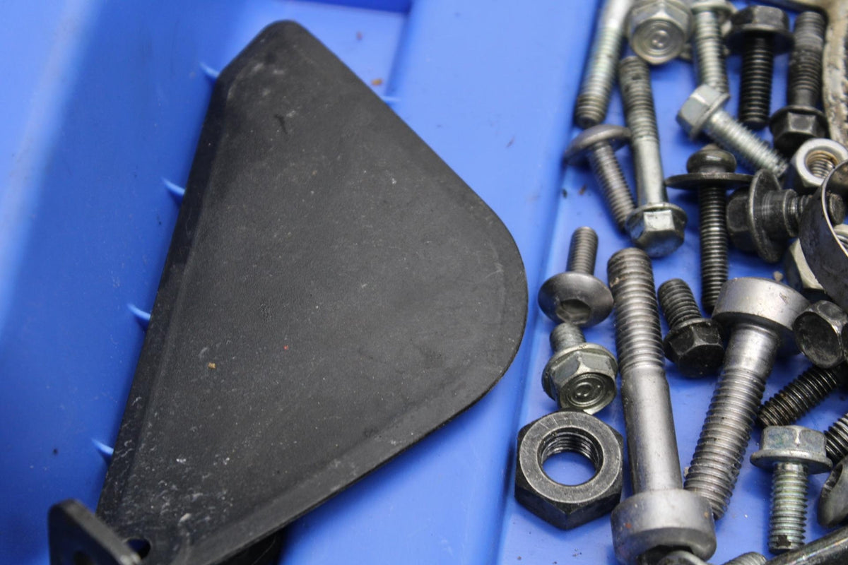 2008 Honda Interceptor 800 VFR800A ABS MISCELLANEOUS BOLTS AND HARDWARE BB566