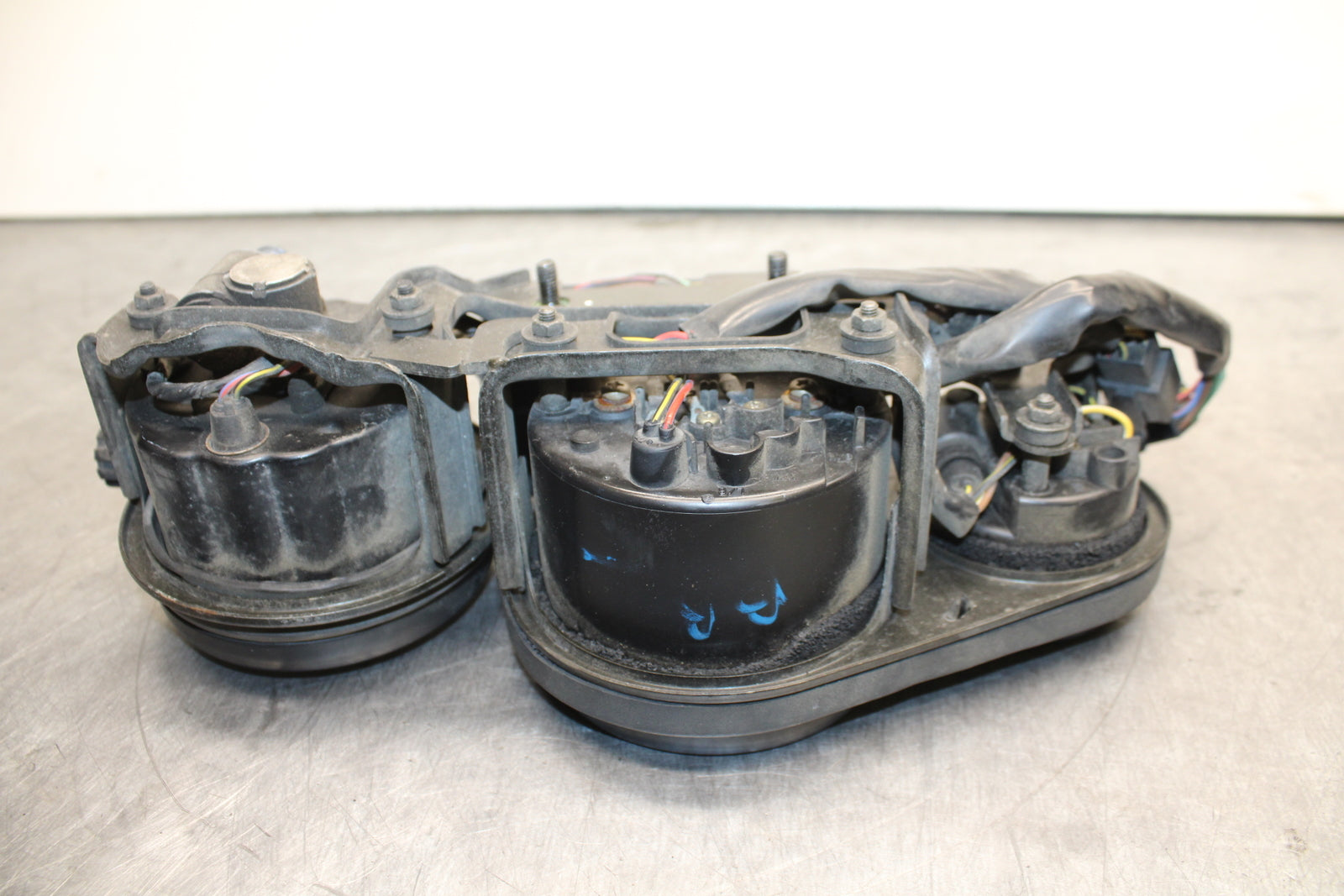 93-94 KAWASAKI NINJA ZX7R SPEEDO TACH GAUGES DISPLAY CLUSTER SPEEDOMETER BB122